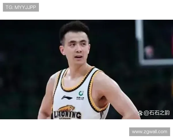 远征亲友团赵继伟高诗岩助威提气